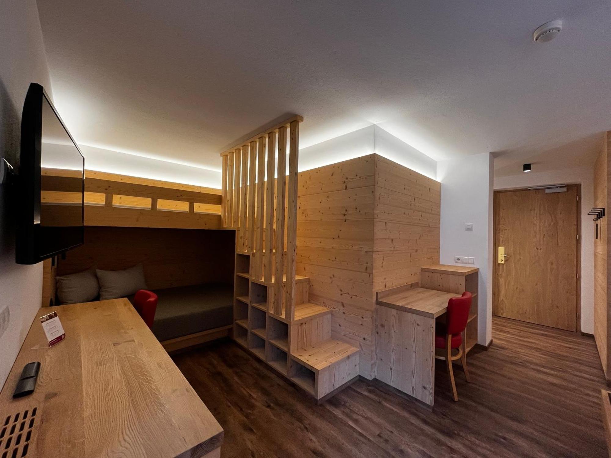 Hotel Mirabel San Vigilio Di Marebbe Habitación foto